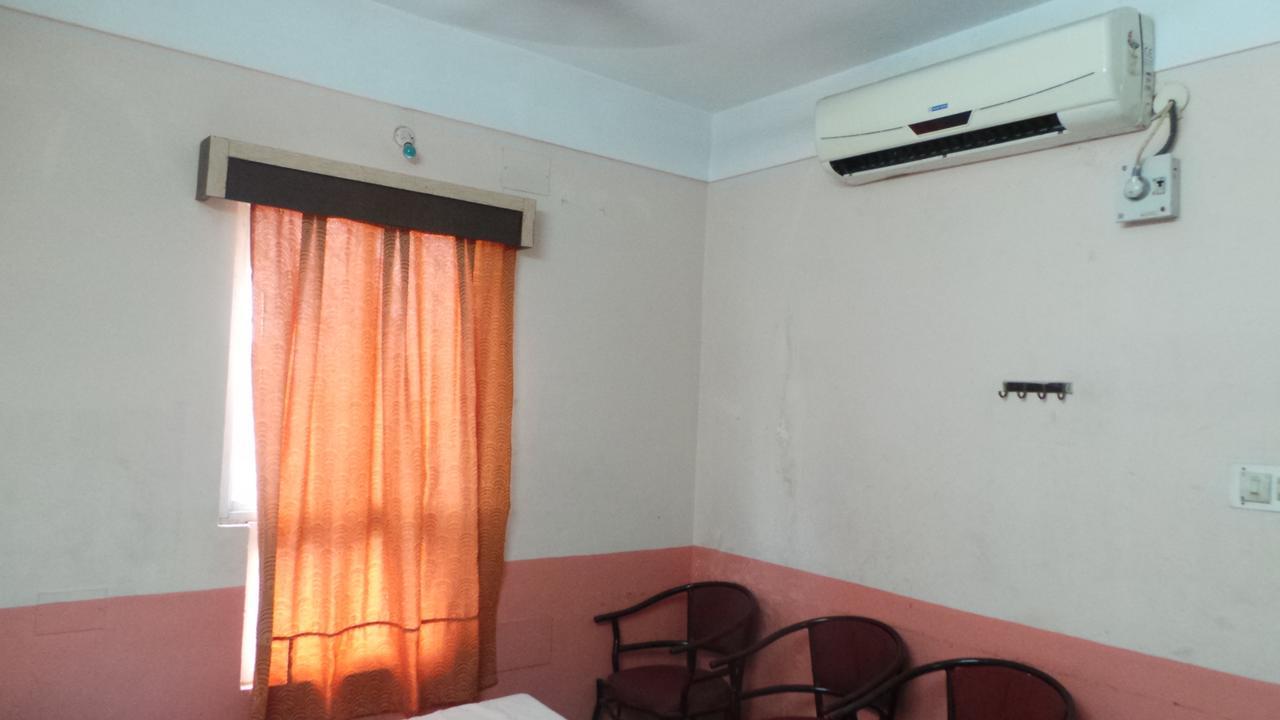 M.P.M. Guest House Puducherry Exterior foto